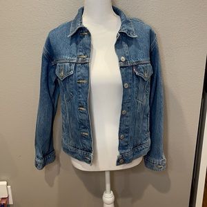Levi’s Women’s Trucker Jacket